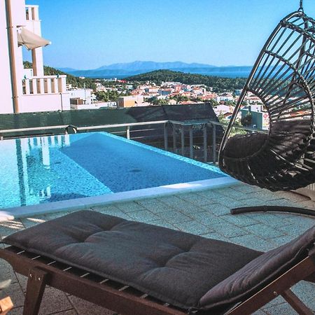 Apartment With Private Pool "Patricia" Makarska Dış mekan fotoğraf
