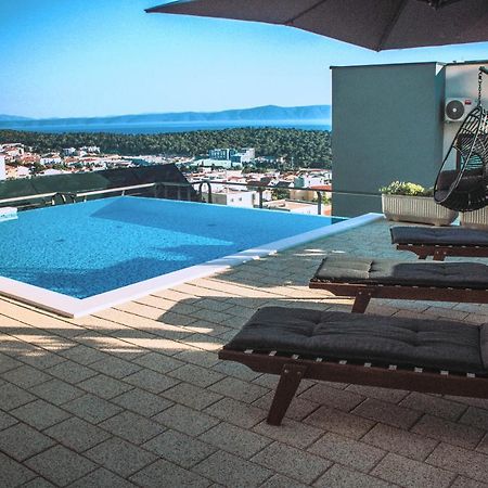Apartment With Private Pool "Patricia" Makarska Dış mekan fotoğraf