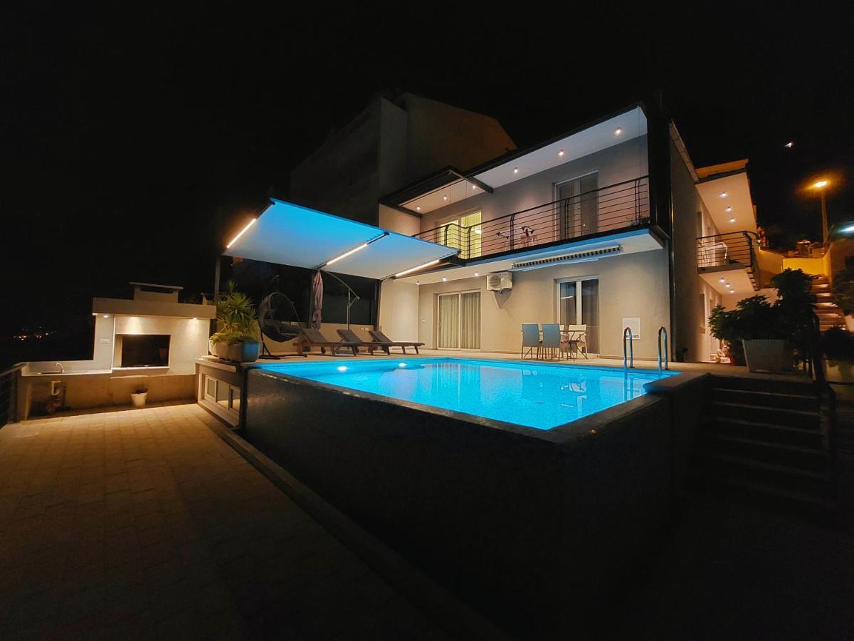 Apartment With Private Pool "Patricia" Makarska Dış mekan fotoğraf