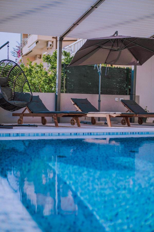Apartment With Private Pool "Patricia" Makarska Dış mekan fotoğraf